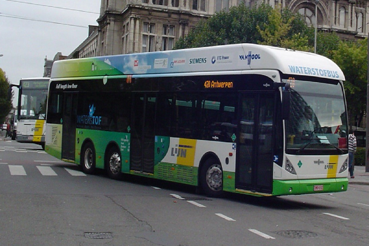 bus1200x800