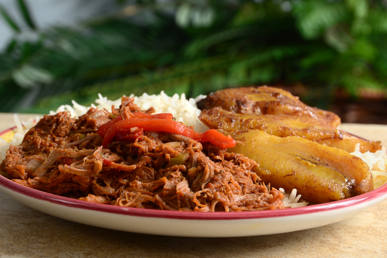 ¿Qué es la Ropa Vieja y dónde se come?