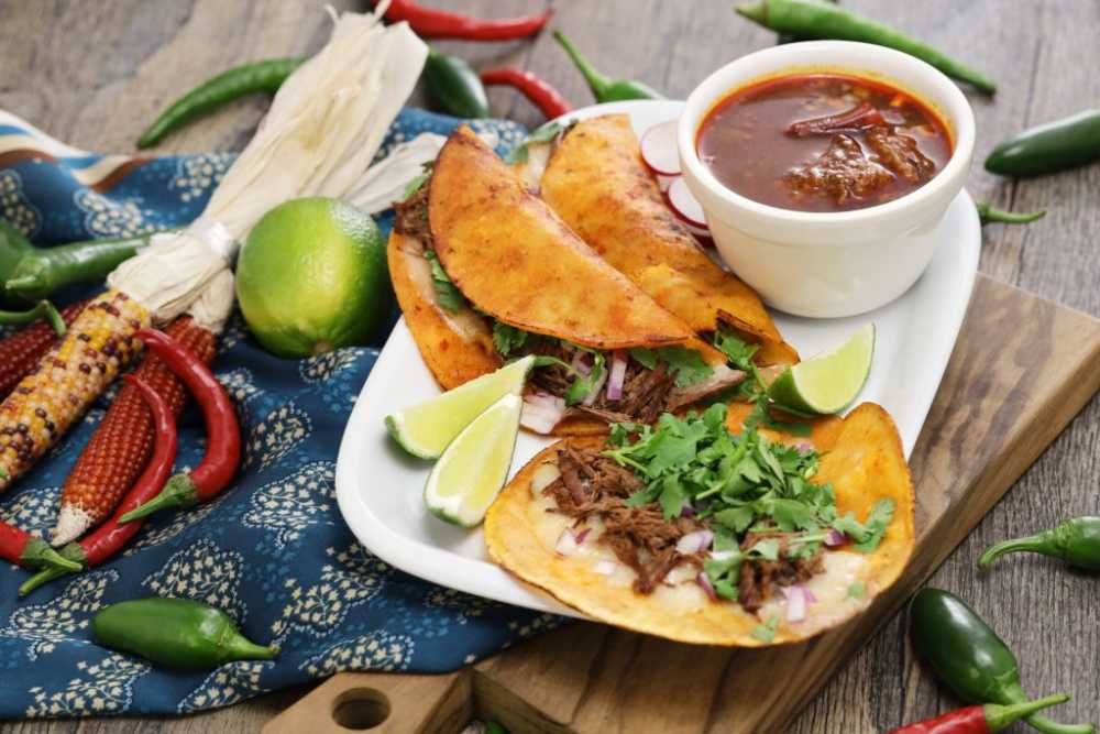 Tacos de birria. Origen y Preparación | DiDi Food México | DiDi Food México