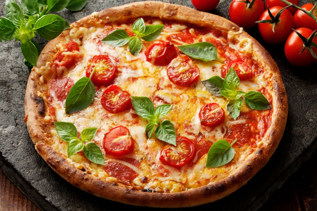 pizza-napolitana-con-queso