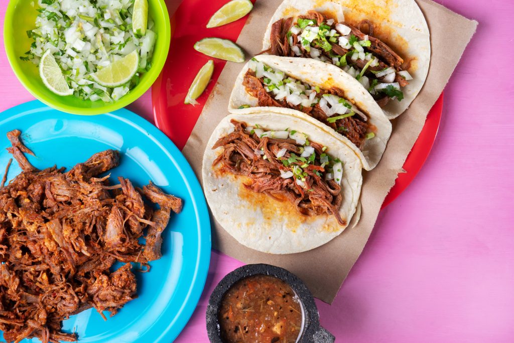 Tacos de birria. Origen y Preparación DiDi Food México DiDi Food México
