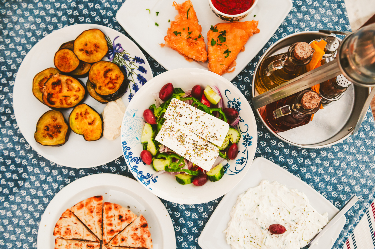 Otro lugar que no te puedes perder es Agapi Mu, ubicado en la Condesa. Este restaurante tiene una propuesta muy fresca y auténtica, con ingredientes traídos directamente de Grecia.