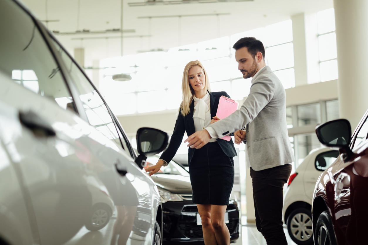 Si prefieres un coche nuevo, hay varios autos baratos en México que puedes adquirir directamente de agencia