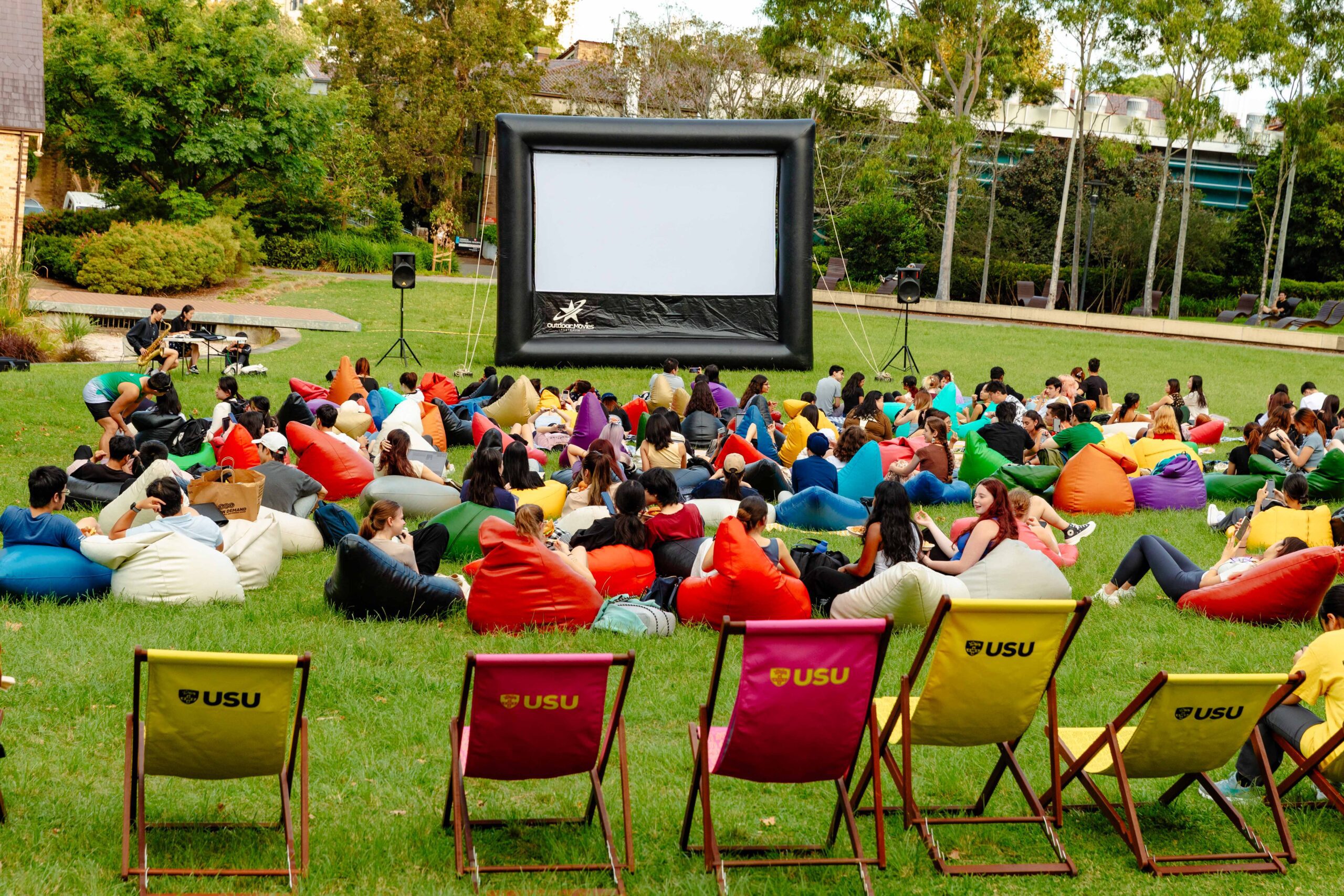 Your Ultimate Guide to Summer in Sydney