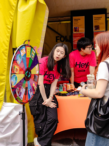 USU-Volunteer-Opportunities-University-of-Sydney-on-Campus-Welcome-Fest-Portrait