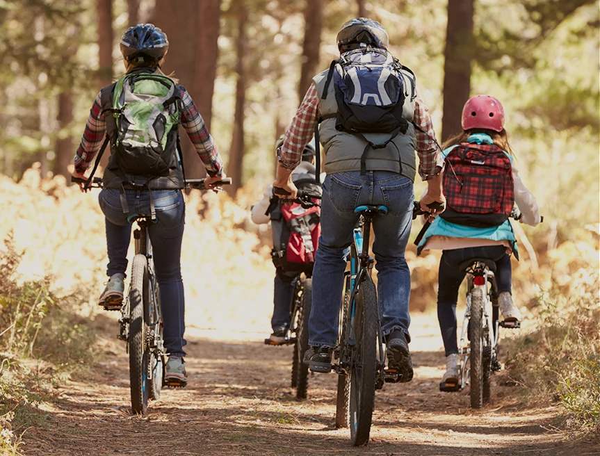 Investsg Group of people on bikes