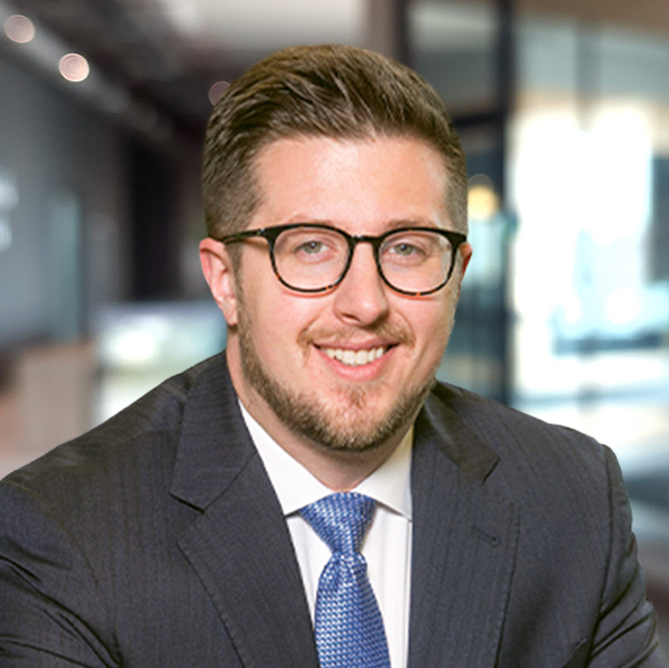 Evan Serwinski Associate Wealth Advisor headshot