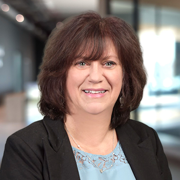 Robin Stone Wealth Advisor headshot