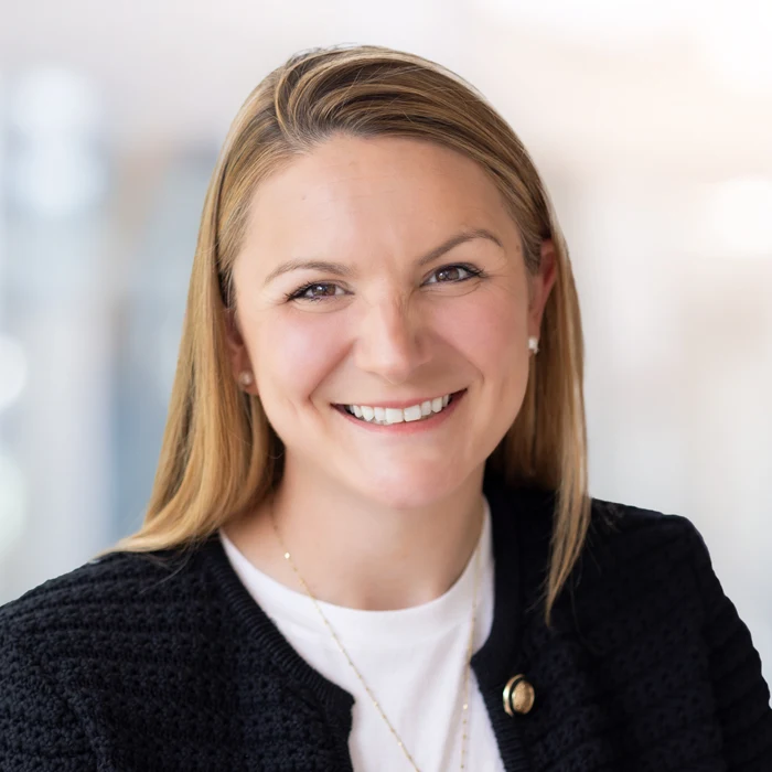 Jenn Anderson Headshot