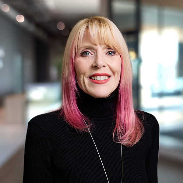 Tracie Becka Client Service Manager headshot