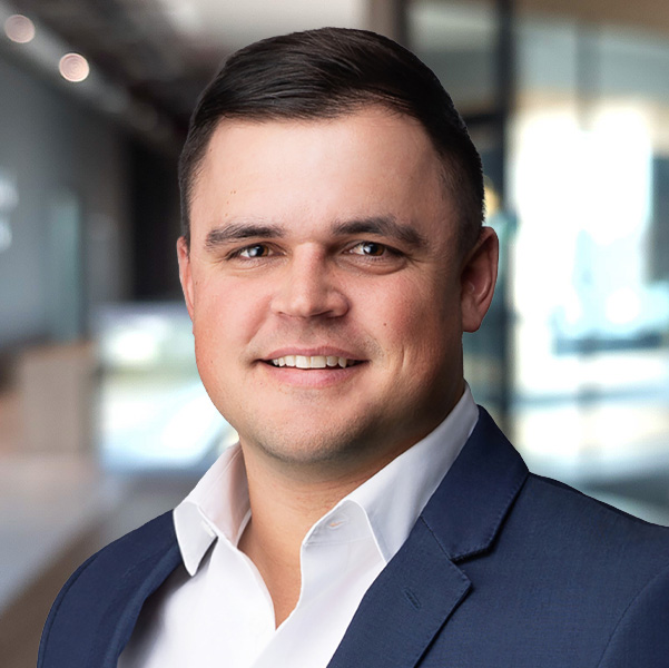 Ryan Solt Wealth Advisor headshot