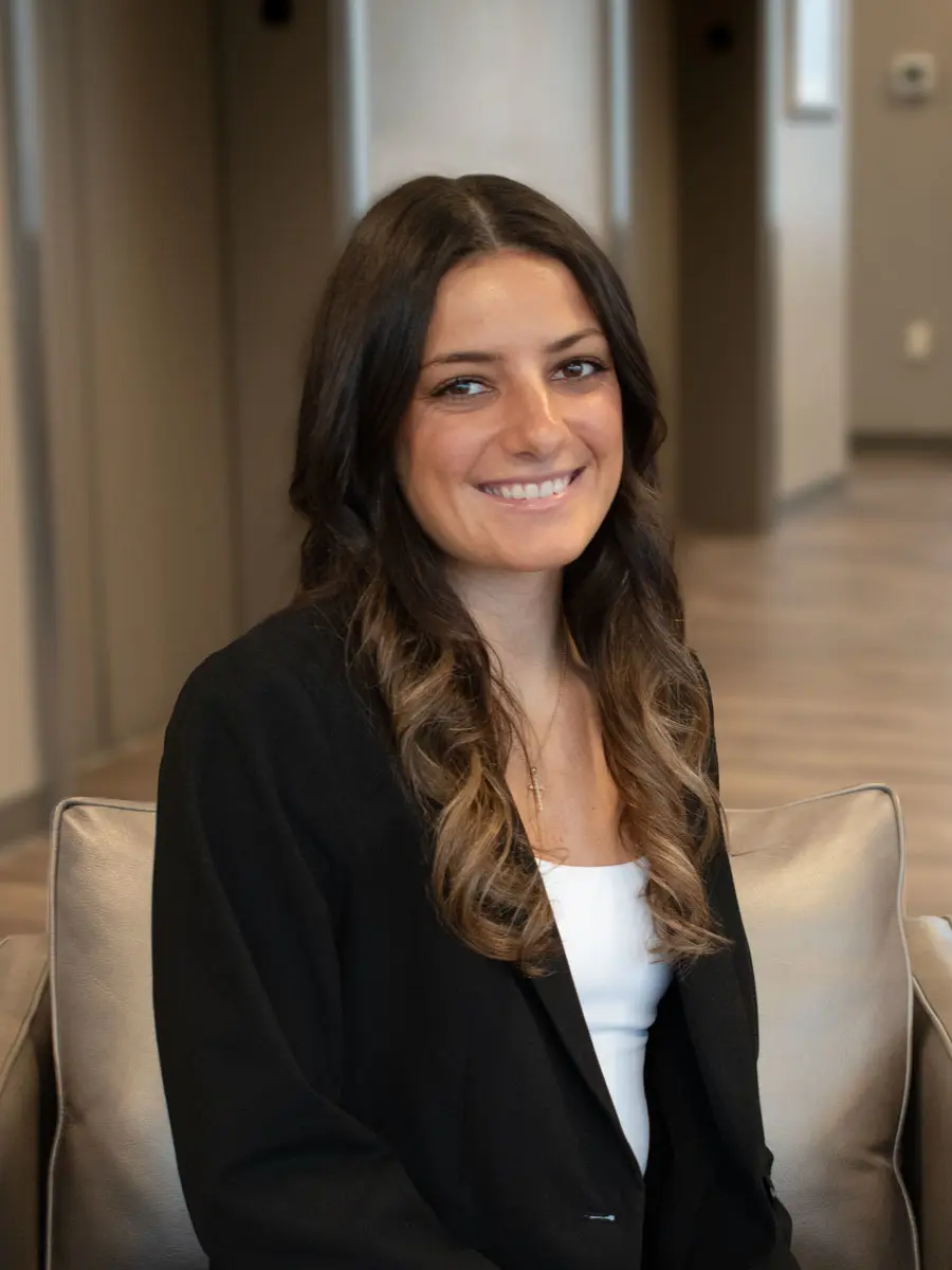 Ella Pelton - Headshot