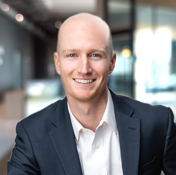 Cain Lowe Wealth Advisor headshot