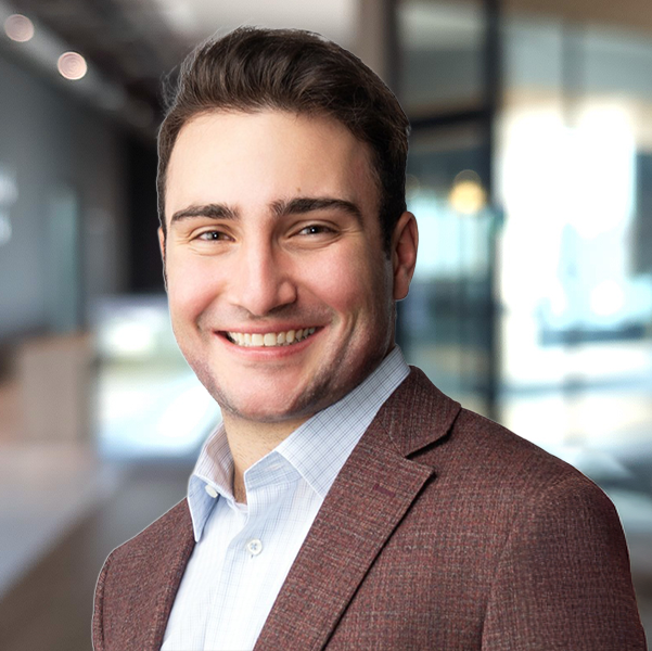 Andrew Khalaf Wealth Associate headshot