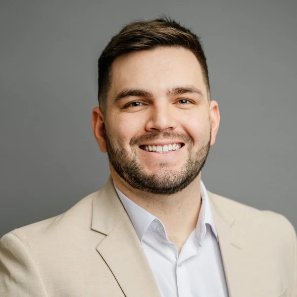 Matt Richardson Headshot
