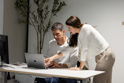 Ten Cap - Index - Rising Professionals Card