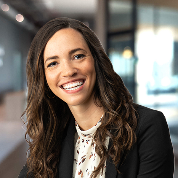 Vayahn Onuselogu Wealth Advisor headshot