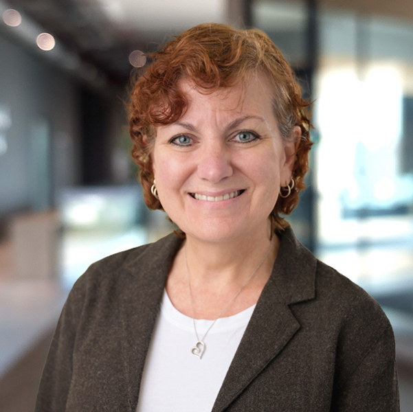 Lauren Mathews Client Service Manager headshot