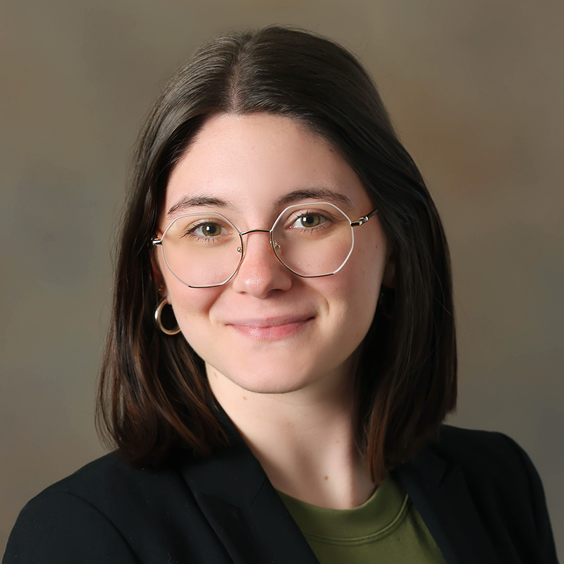 Taylor Owen Headshot