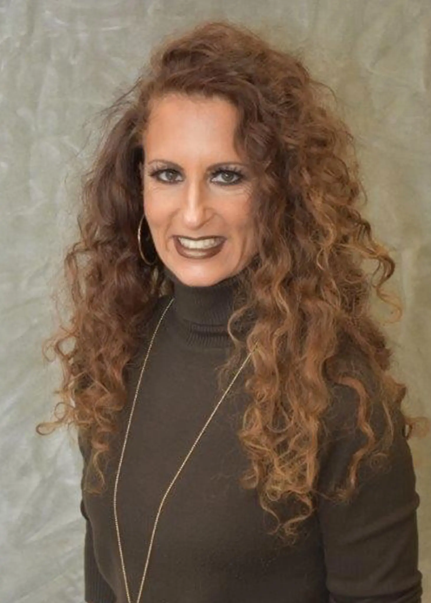 Lori Tiedeman Headshot