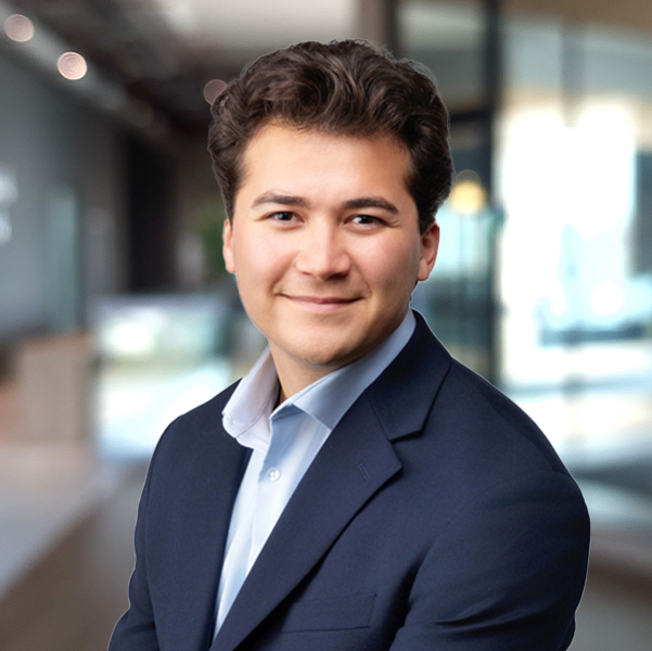 Race Chong Associate Wealth Advisor headshot