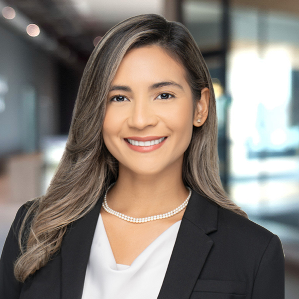 Yasmina Rivera Associate Wealth Advisor headshot