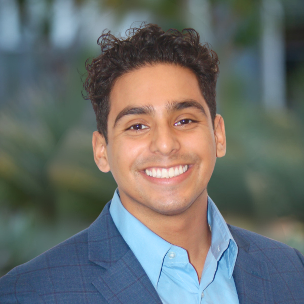 Cristian Zuniga Headshot