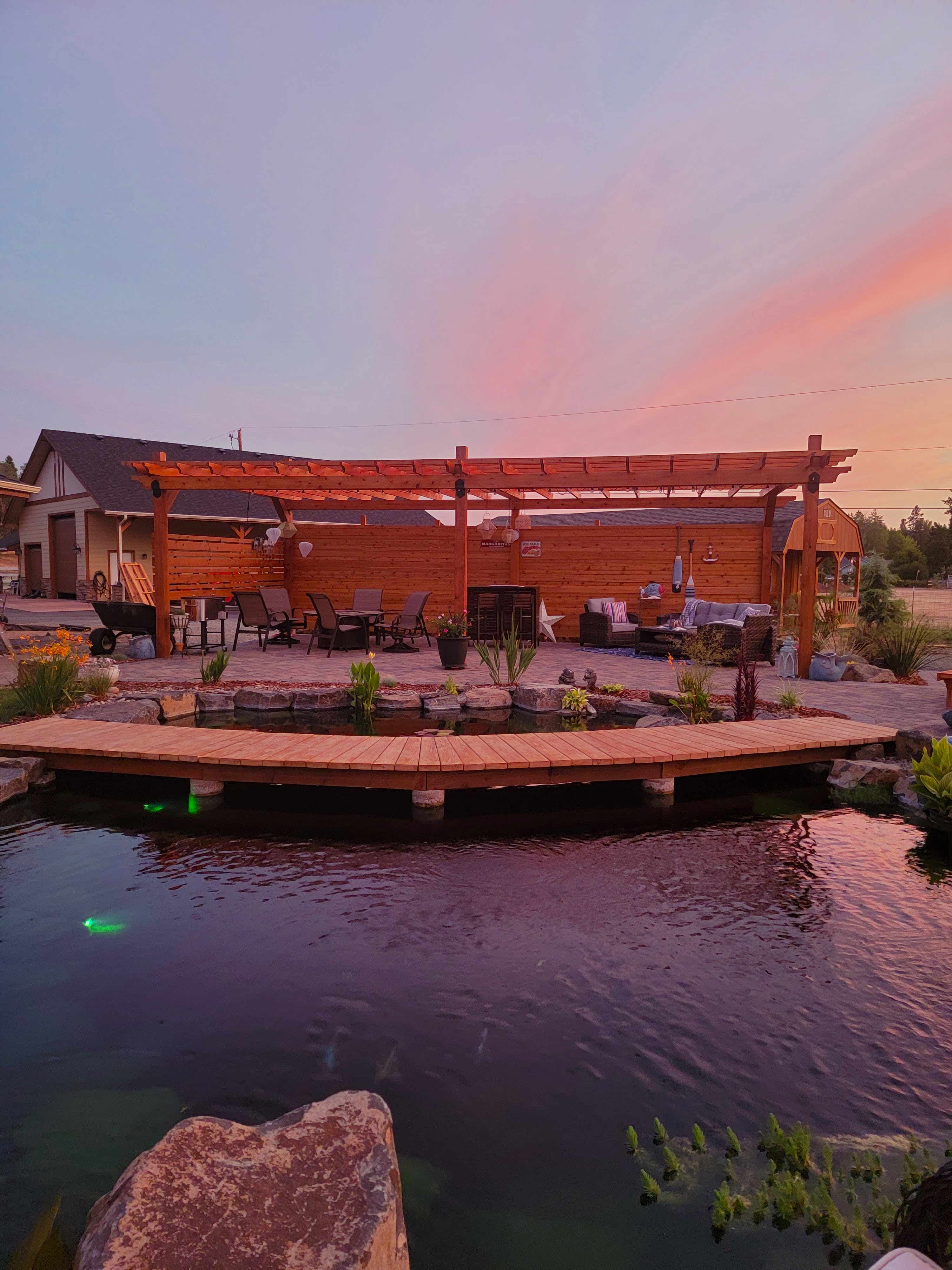 Outdoor-Living Pond Andreatta-Waterscapes Grants-Pass-Oregon-(2)