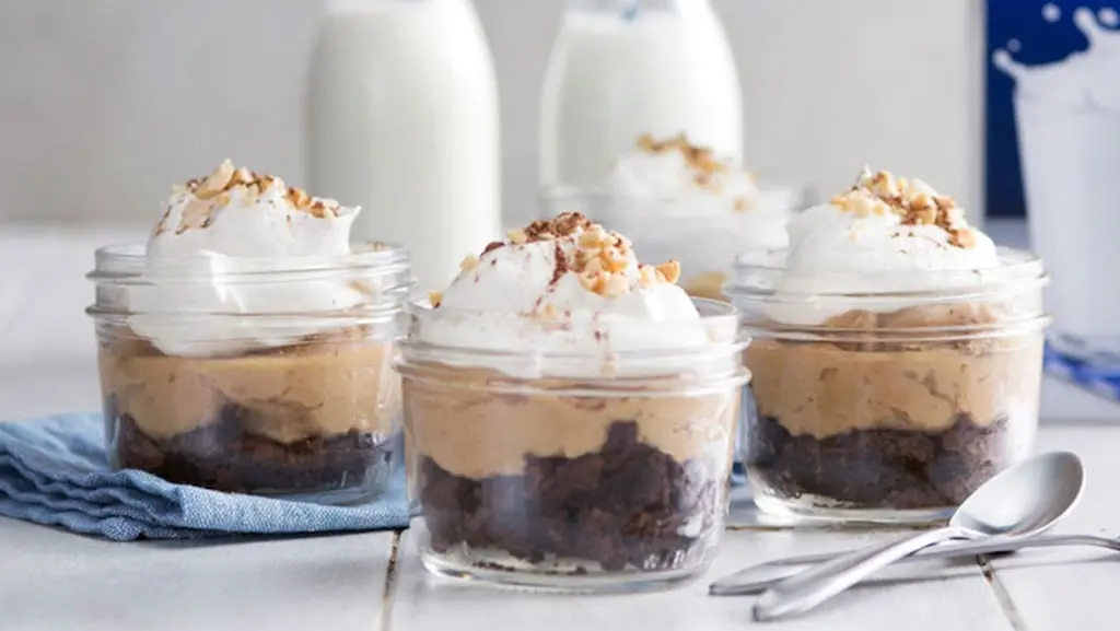 Peanut Butter Pudding & Brownie Parfait