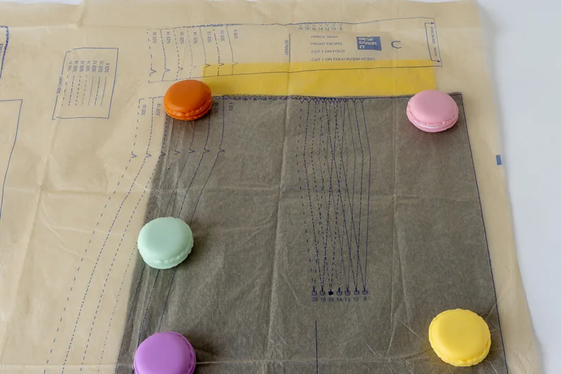 Naaipatroon - Krijtpapier - Carbonpapier - Kopieerpapier - Stof - Patroongewichtjes - Figuurnaad