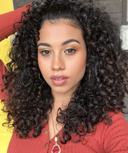 8 Mistakes Curly Girls Make With Their Fall Hair Care