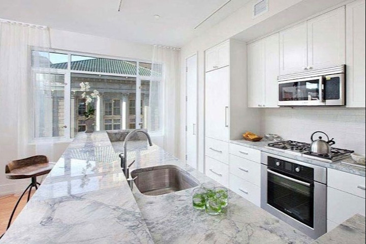Brooklyn Heights Luxury Apartments Instrata Previous Next