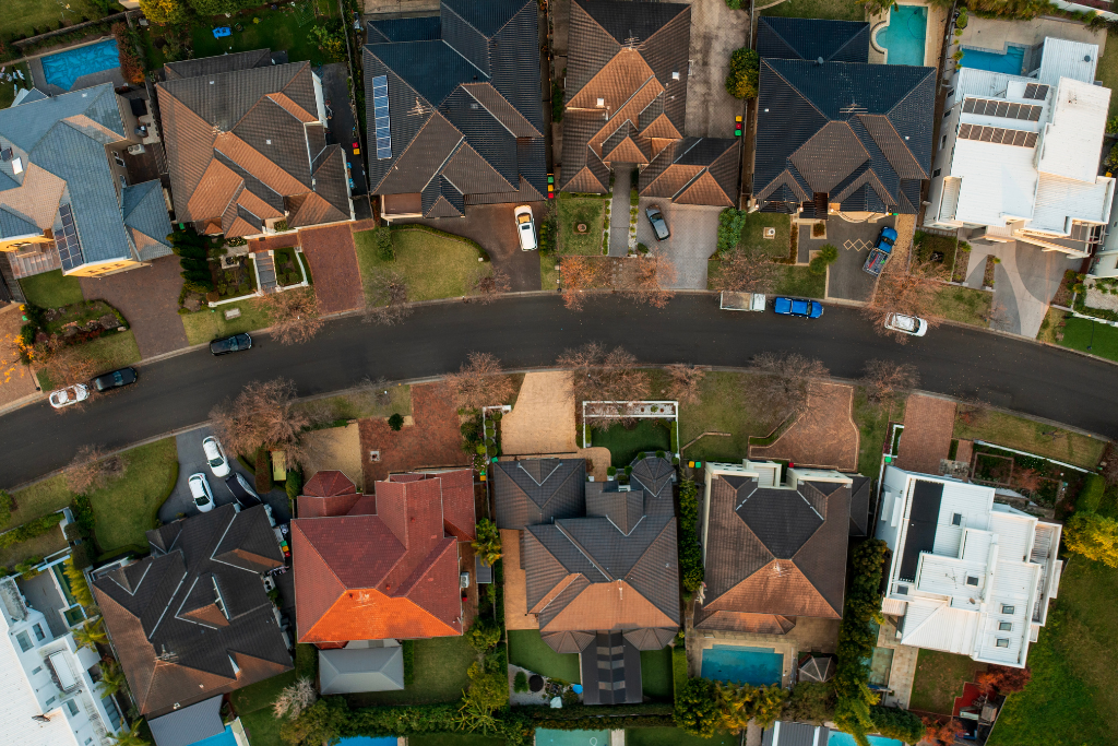 What Australian buyers can learn from New Zealand and Canada's housing markets