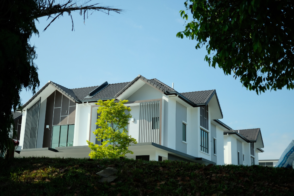 Why more first-home buyers are choosing a starter home instead of waiting for their dream home