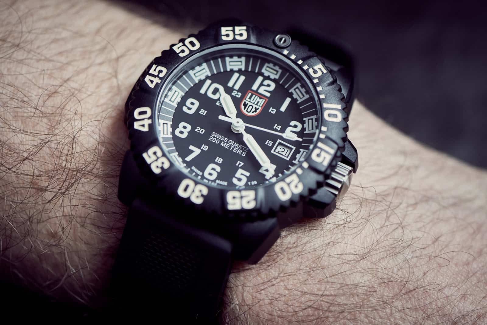 Luminox Navy Seal Colormark 3050 Series Watch Review | Altitude