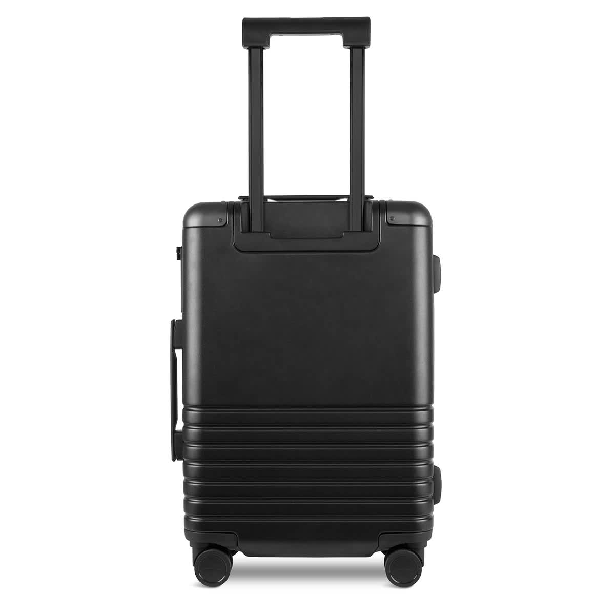 Heathrow All Black_thumbnail_4