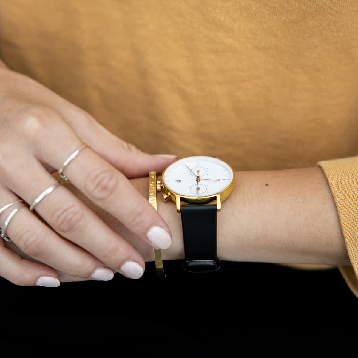 Chrono Small Gold Black Leather_thumbnail_4