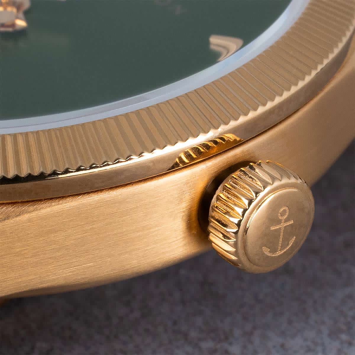 Crush Gold Green Steel_thumbnail_3