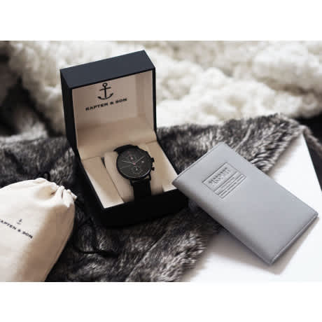 Passport Holder Heathrow_thumbnail_3