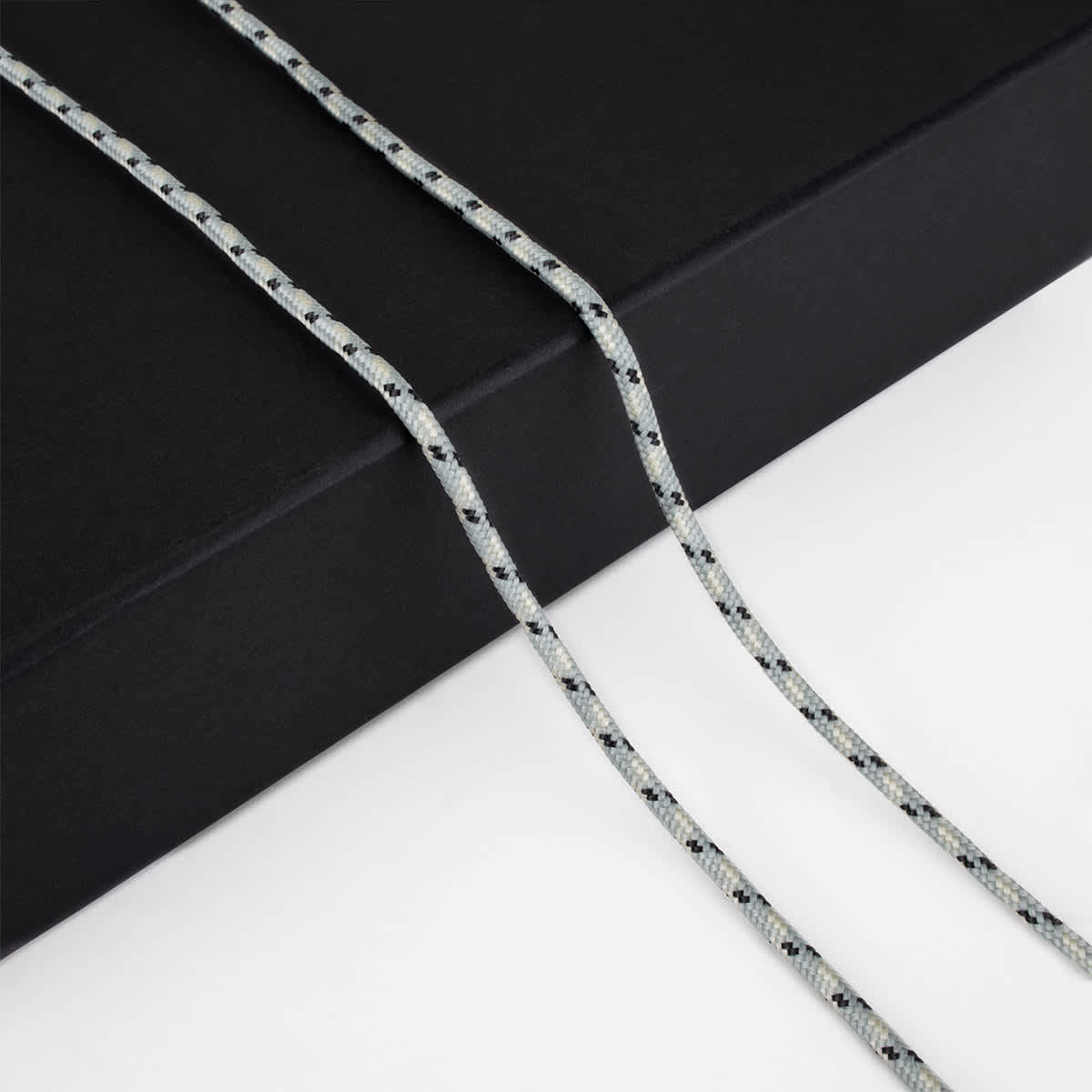 Eyewear Chain Trani_thumbnail_1