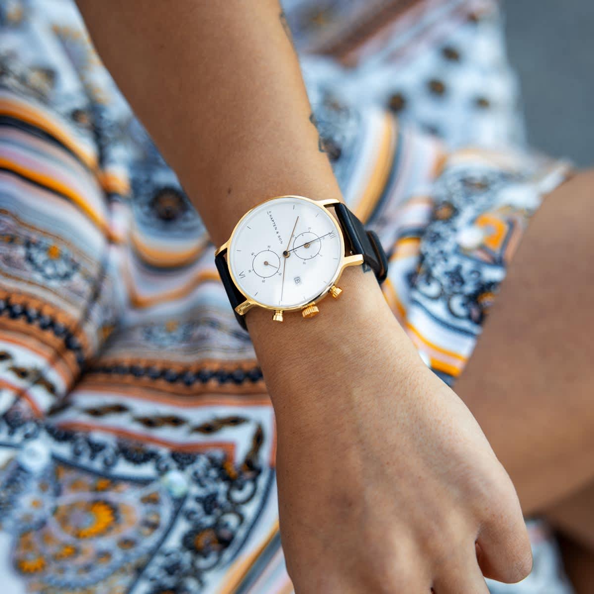 Chrono Gold Black Leather_thumbnail_4