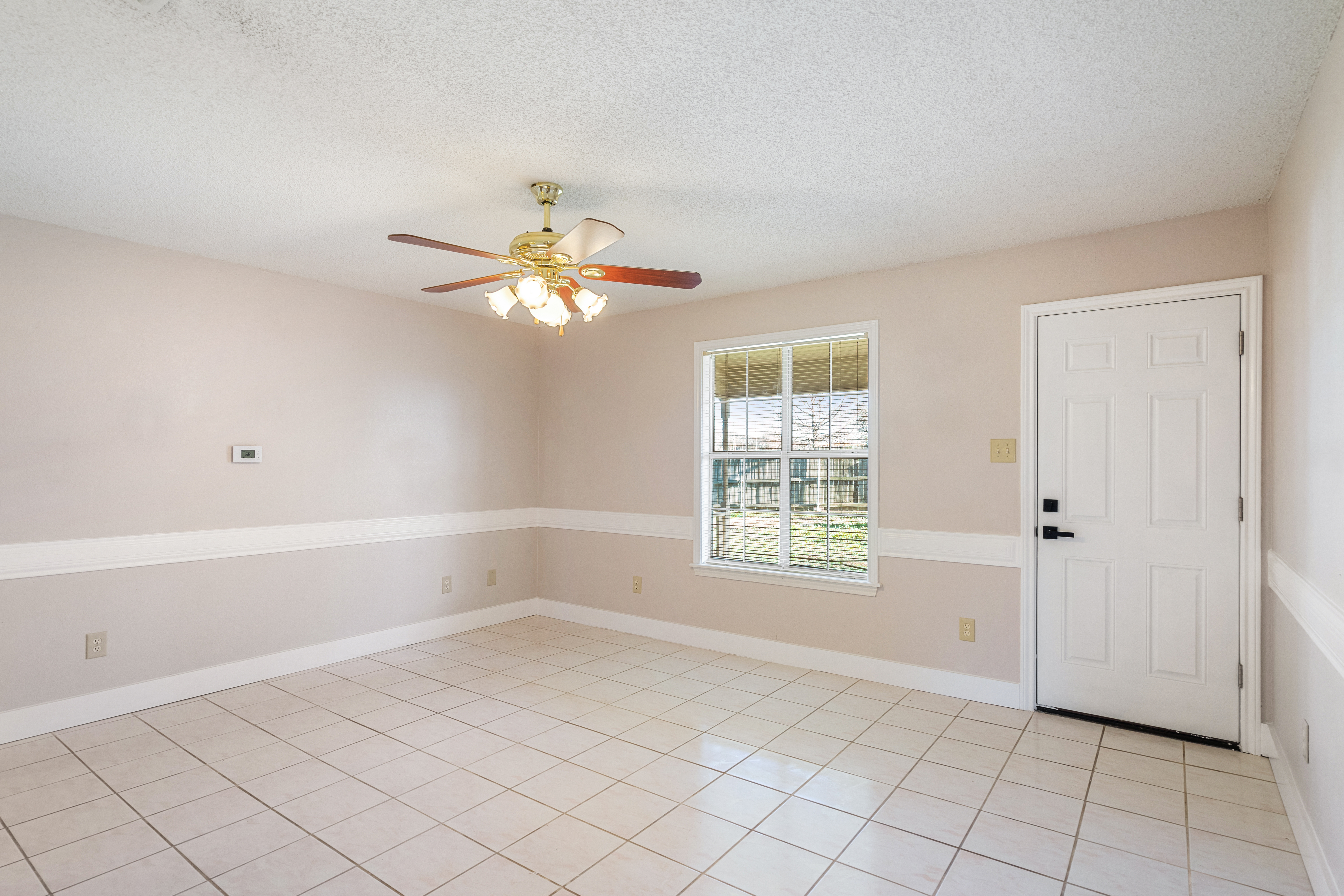 1880 Woodbridge Dr 26