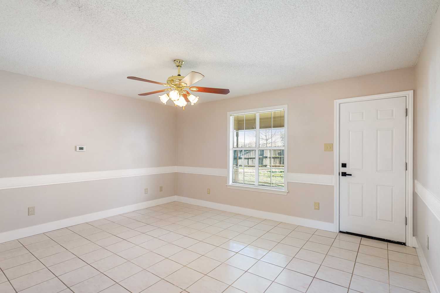 1880 Woodbridge Dr 26