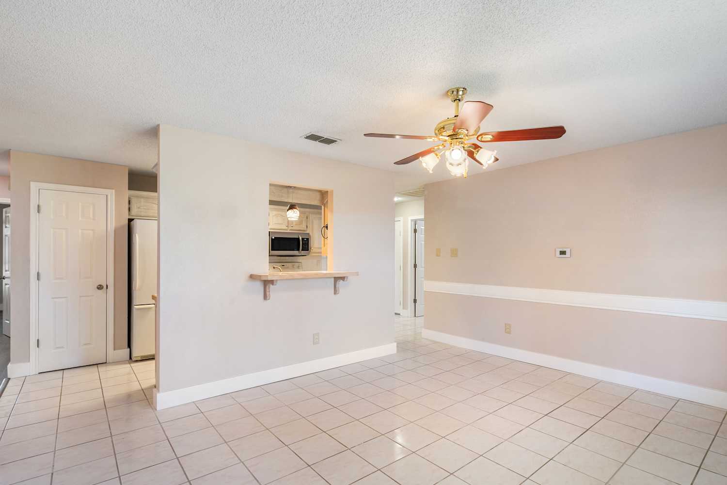 1880 Woodbridge Dr 21