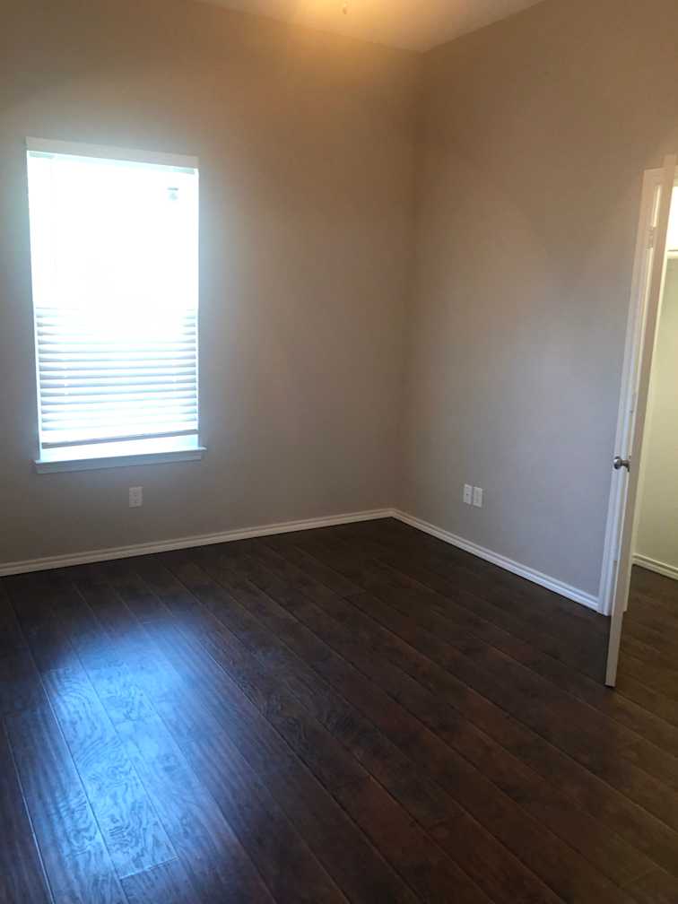 Town North The Duplex A 8