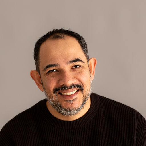 Miguel Saldarriaga, Principal Consultant V2 AI