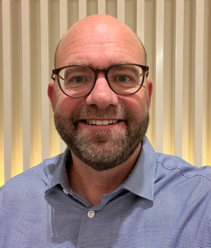 Headshot of Matthew Gillard, Principal Consultant at V2 AI