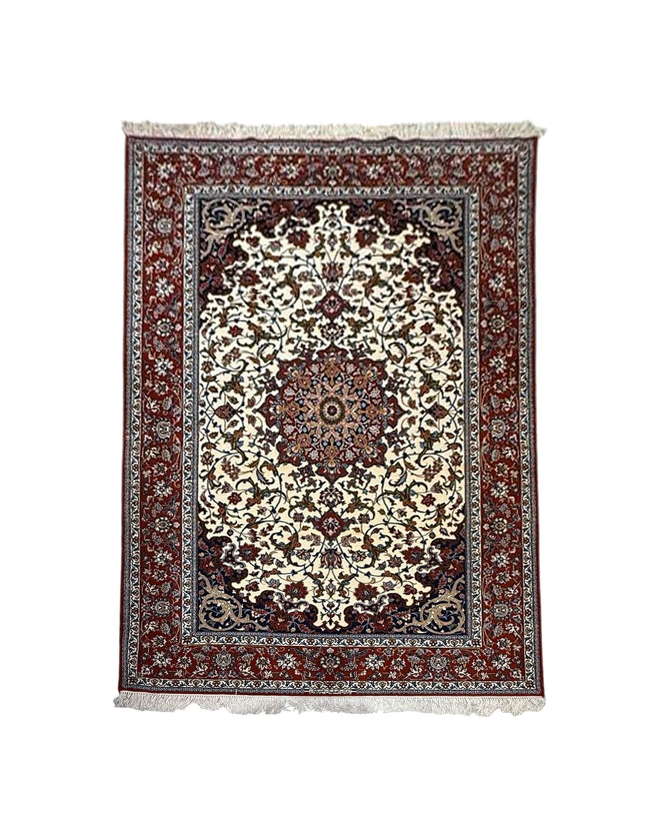 Isfahan Handwoven Carpet (Silk & Wool)