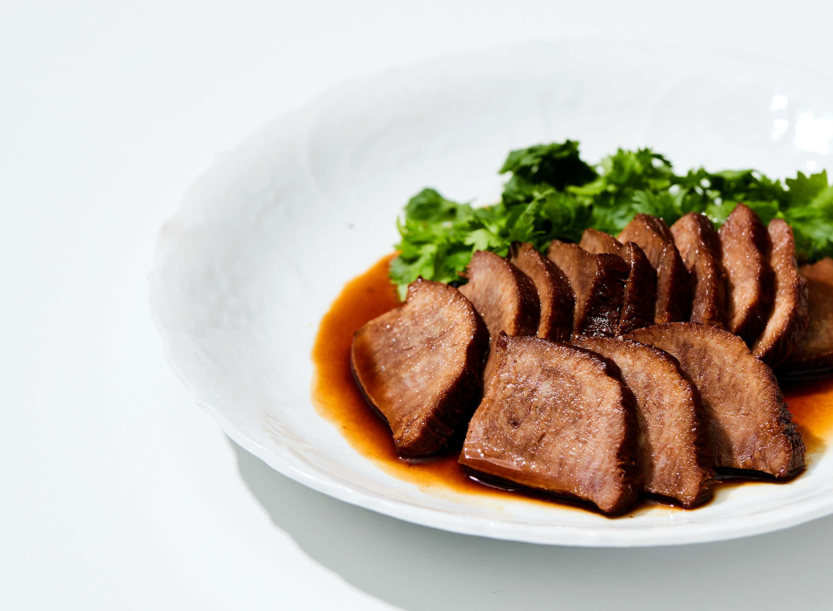 牛たんの甜麺醤煮込み