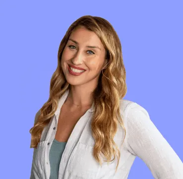 Elise Darma is an Instagram marketing strategist and educator who specializes in helping business owners scale with Instagram and teaching not-so-Insta-famous people how to make actual, REAL revenue directly from this glorious free app. She has helped 20,000+ people grow their businesses, sell more programs, and build money-making brands. Elise has been featured for her Instagram expertise in publications such as Forbes, Entrepreneur, Brit + Co, Elite Daily and The Everygirl.